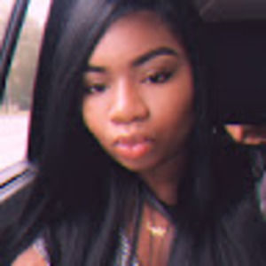 Meet your Posher, Abigail